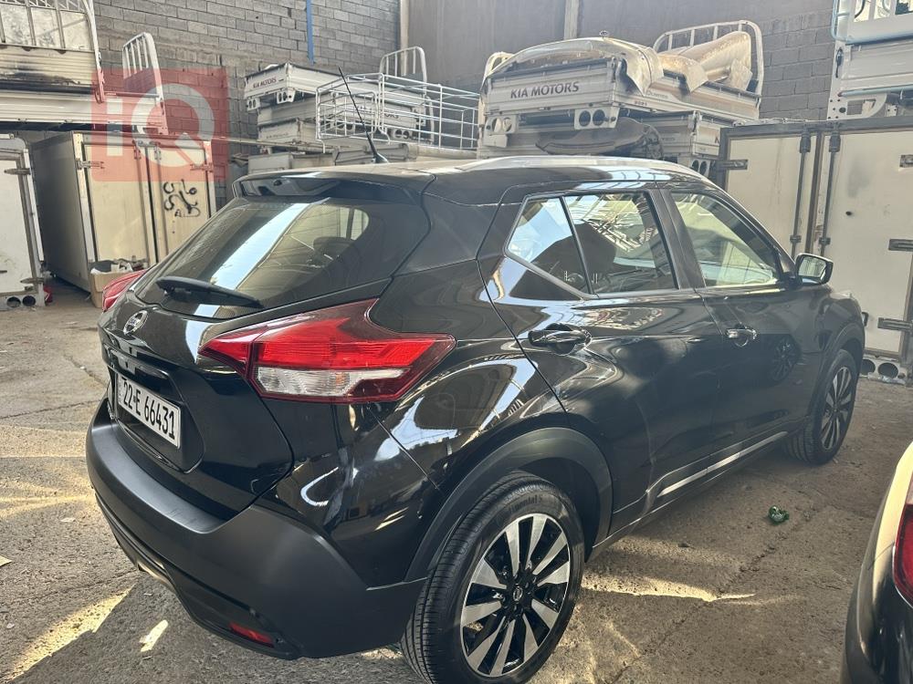 Nissan Kicks